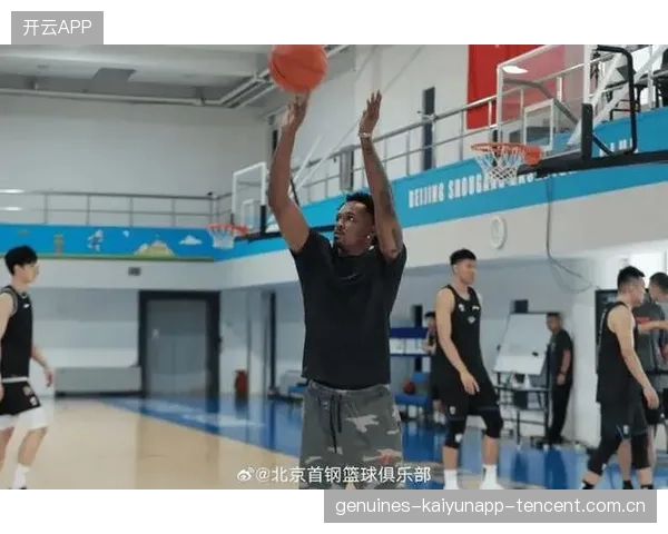 外援林迪沃特斯：北京队休赛期的“隐形引援之王”